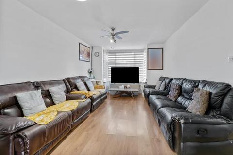 3 bedroom semi-detached house for sale, Pinkwell Avenue, Hayes, UB3 1NQ