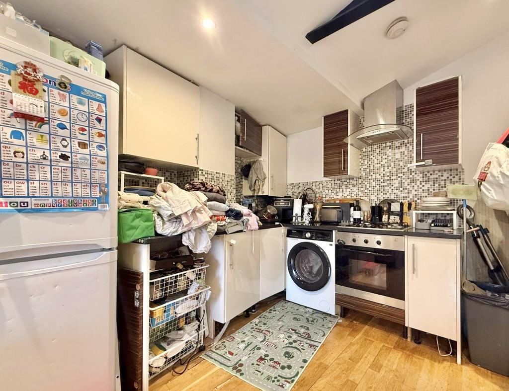 Apartment in Reading, Katesgrove, Coley - View 3