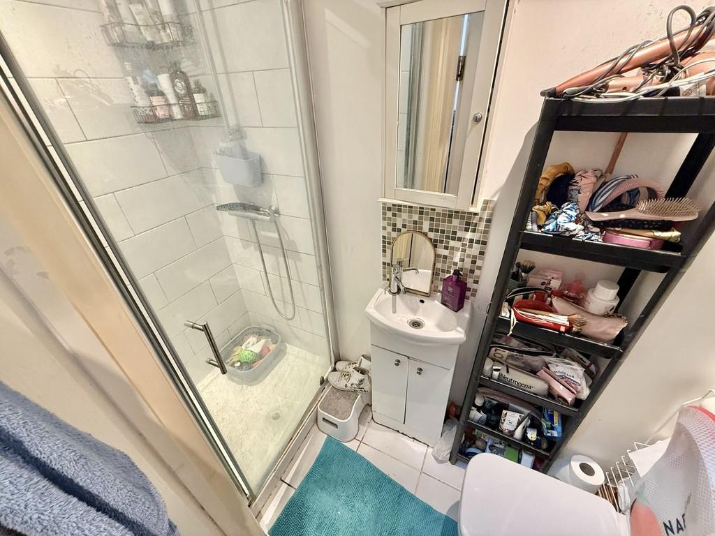 Apartment in Reading, Katesgrove, Coley - More