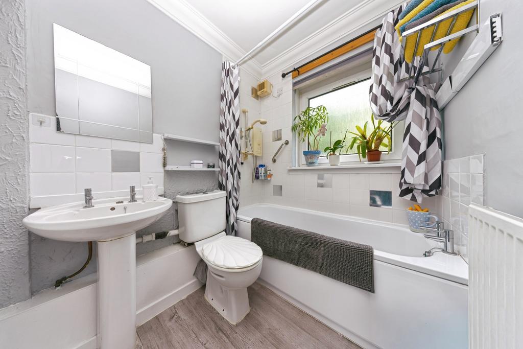 Apartment in Glasgow - View 4