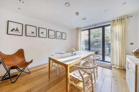 4 bedroom townhouse for sale, Bakery Street, London, SE16