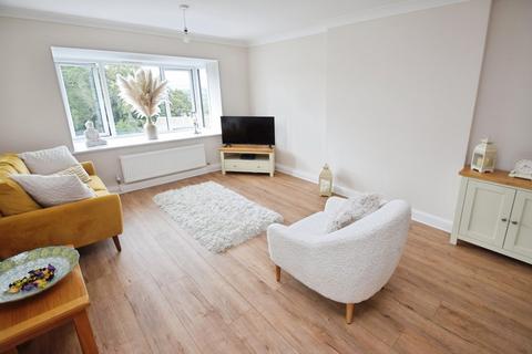 undefined, Nab Wood Drive, Bradford BD18