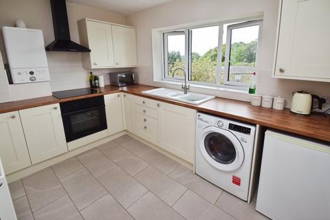 undefined, Nab Wood Drive, Bradford BD18