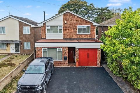 undefined, Dorchester Gardens, Oakdale