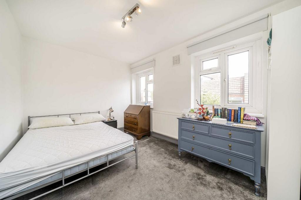 Apartment in London - View 4