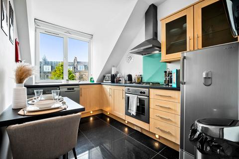 2 bedroom flat to rent, Hardgate, Aberdeen