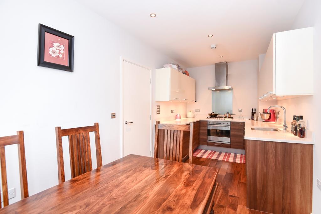 House in London - View 4