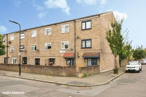4 bedroom townhouse for sale, Overbury Street, London, E5