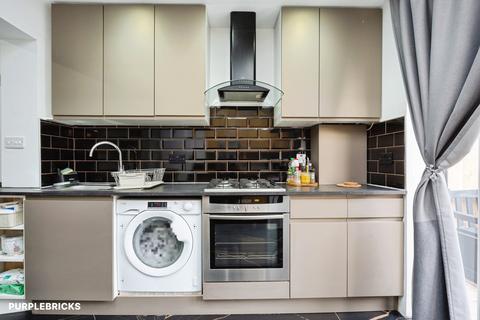 4 bedroom townhouse for sale, Overbury Street, London, E5
