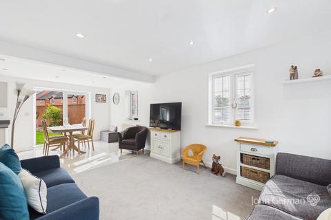 4 bedroom detached house for sale, Kesbrook Drive, Overseal