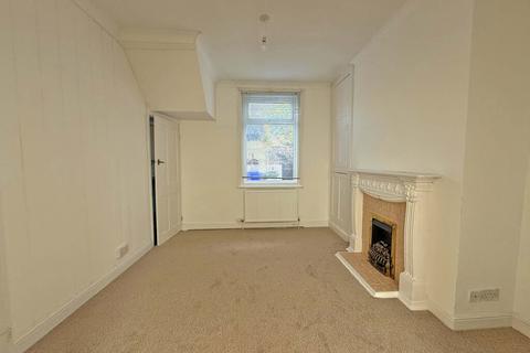 3 bedroom terraced house for sale, Hampton Road, Scarborough YO12