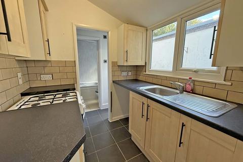 3 bedroom terraced house for sale, Hampton Road, Scarborough YO12