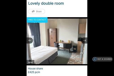 1 bedroom in a house share to rent, Woodlands Terrace, Swansea, SA1
