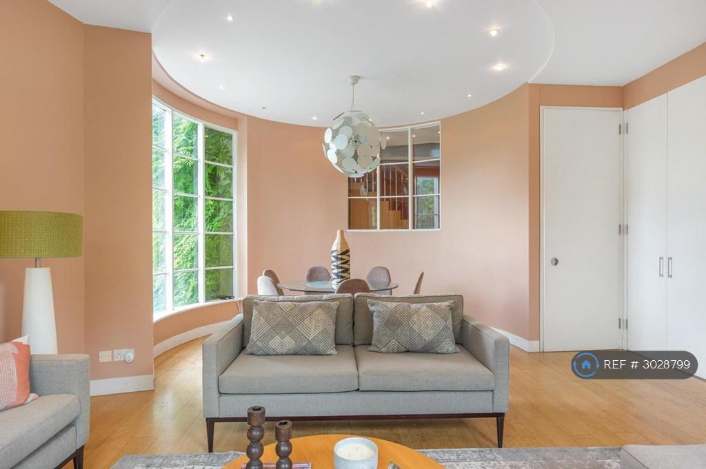 Apartment in London - View 5