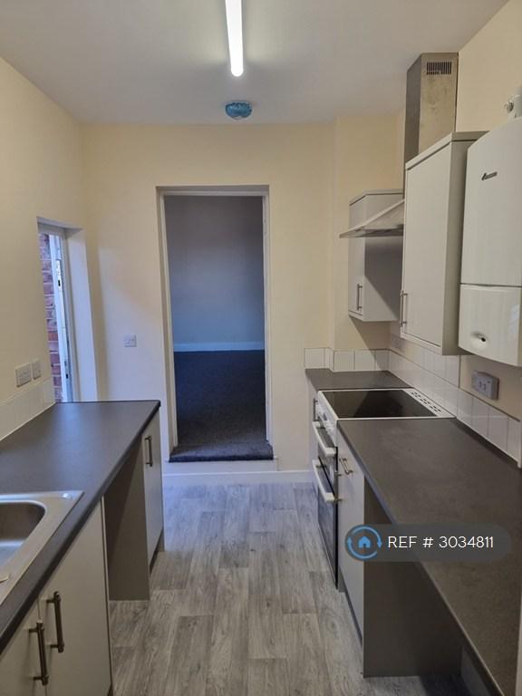 House in Newcastle upon Tyne, Tyne and Wear - More