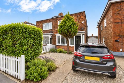 2 bedroom semi-detached house for sale, Ormerod Road, Hull