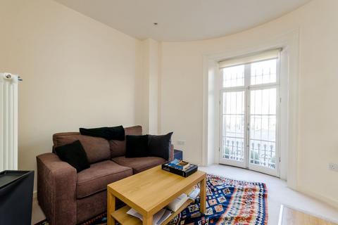 1 bedroom flat to rent, Fulham Road, Fulham Broadway, London, SW6