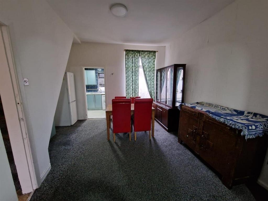 House in Manchester, Levenshulme - View 2