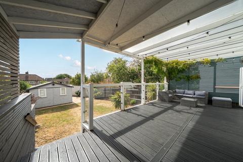 undefined, South Norwood Hill, South Norwood, London, SE25