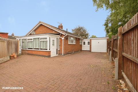 2 bedroom detached bungalow for sale, Weavers Wynd, Leicester, LE7