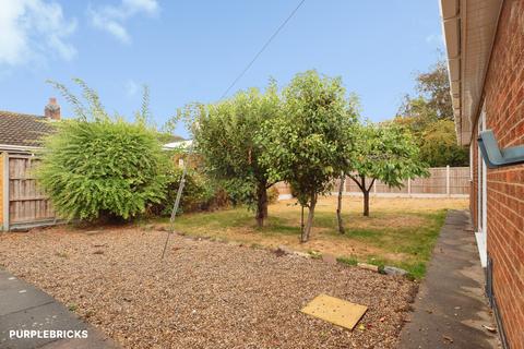 2 bedroom detached bungalow for sale, Weavers Wynd, Leicester, LE7