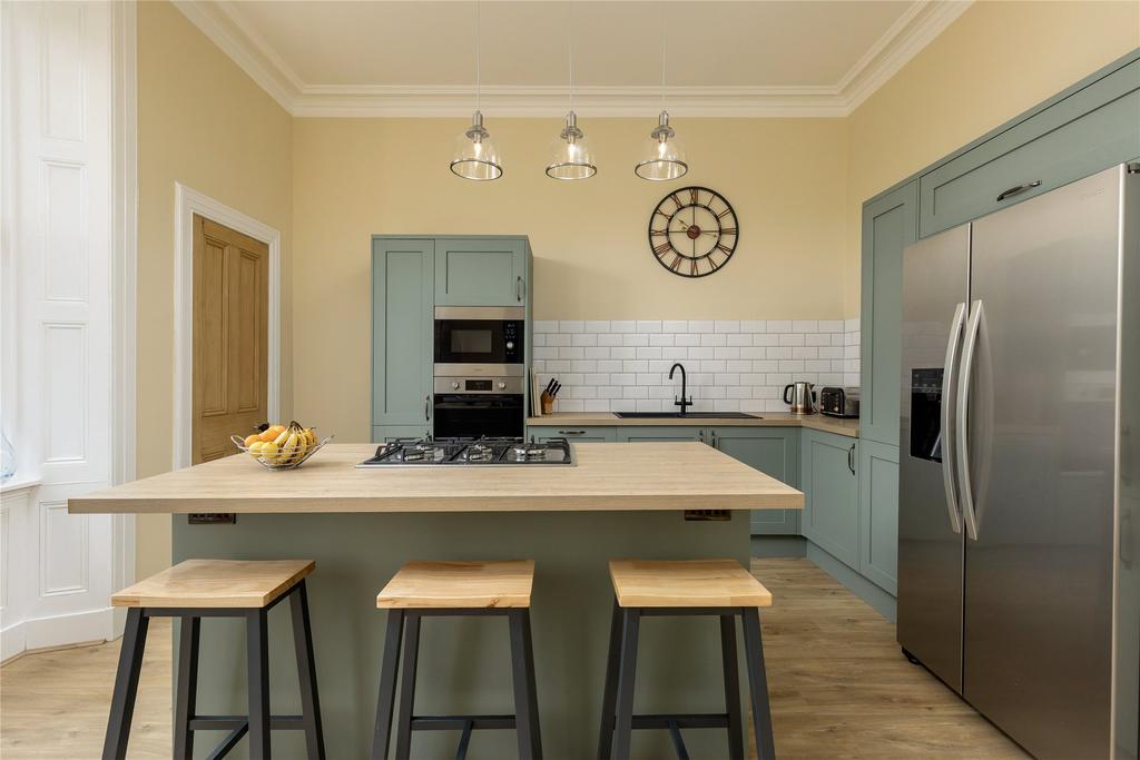 Apartment in Edinburgh - View 4