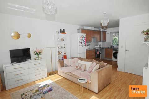 undefined, Shrove Pass, Gateshead, Tyne and Wear, NE8