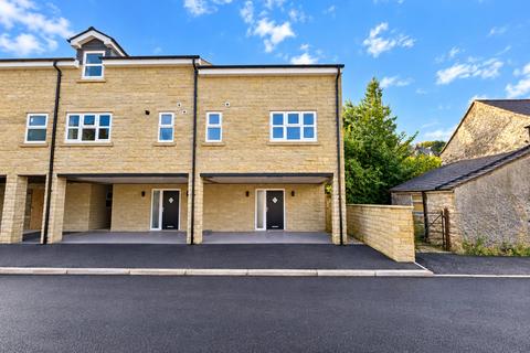 3 bedroom townhouse for sale, Leek Road, Buxton, Derbyshire, SK17
