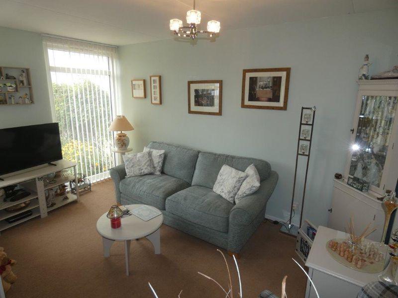 House in Killingworth - View 2
