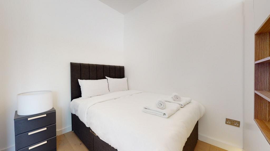 Apartment in London - View 3