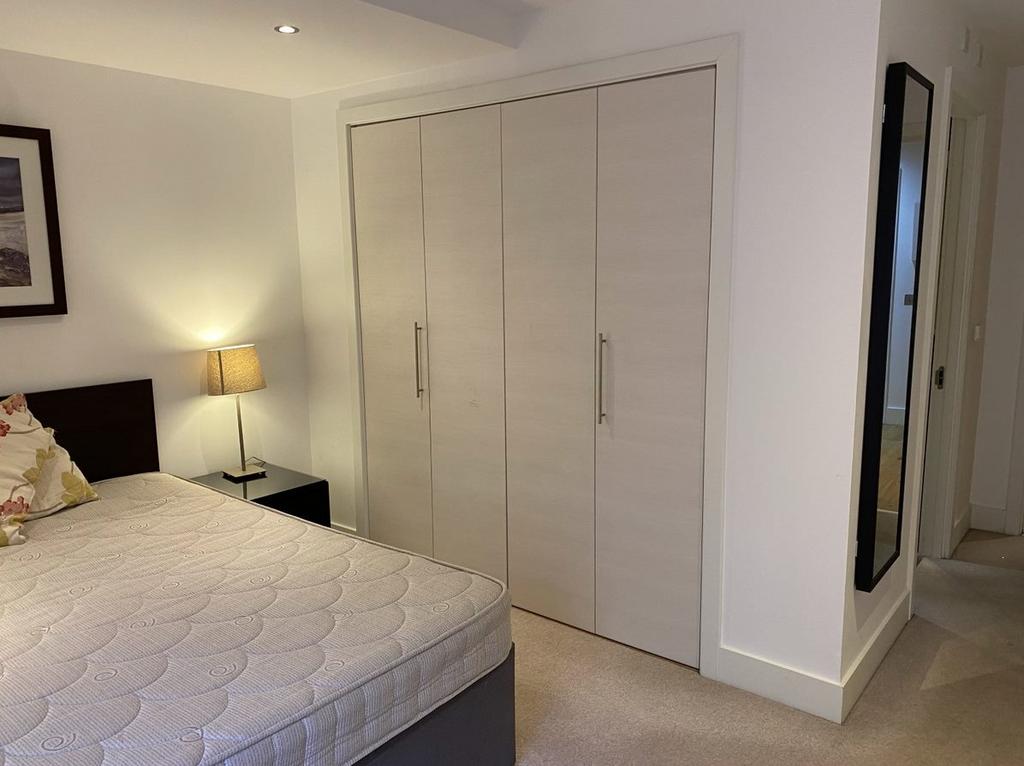 Apartment in Edinburgh - View 2