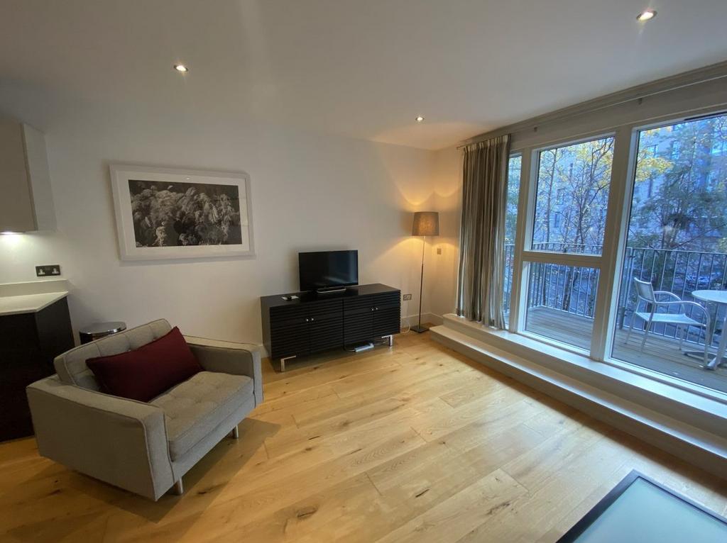Apartment in Edinburgh - View 3