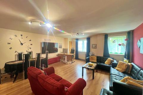 2 bedroom apartment for sale, 1089 Greenford Road, Greenford