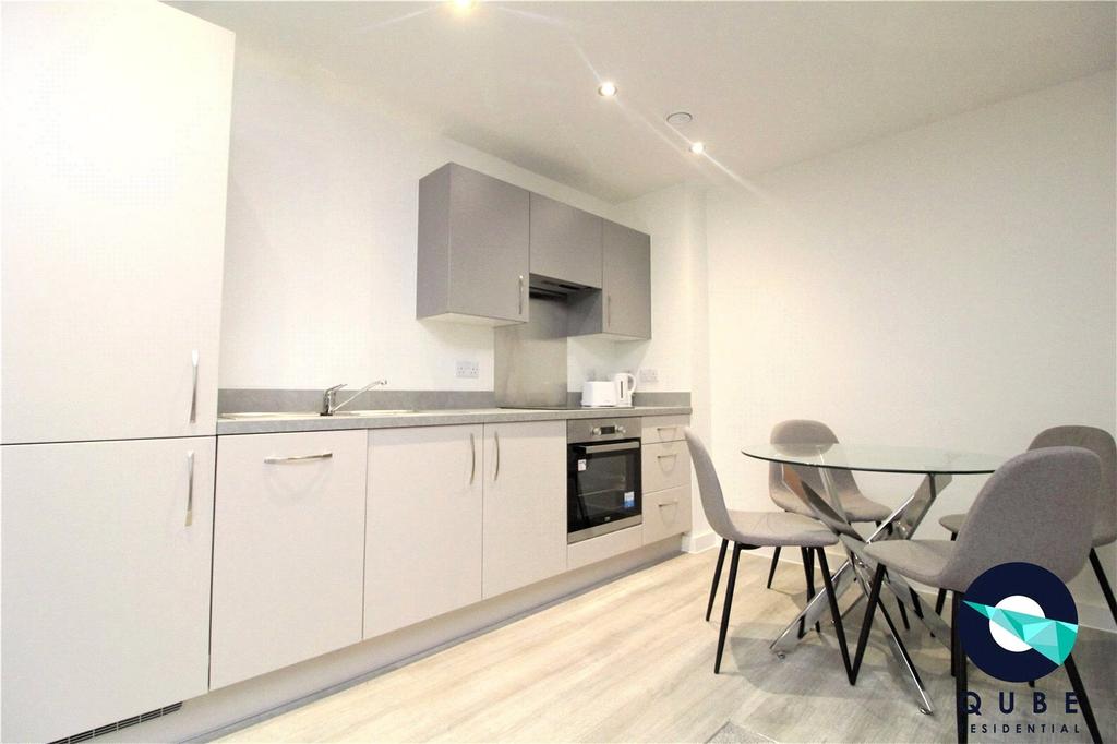 Apartment in Salford, Blackfriars, Lower Broughton - View 5
