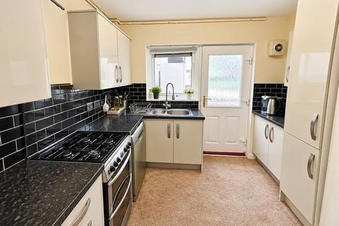 3 bedroom terraced house for sale, Ivychurch Crescent, Netherhall