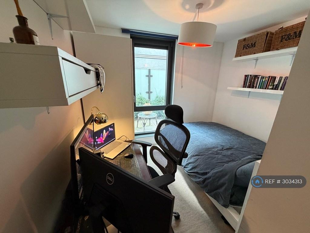 Apartment in London - View 5