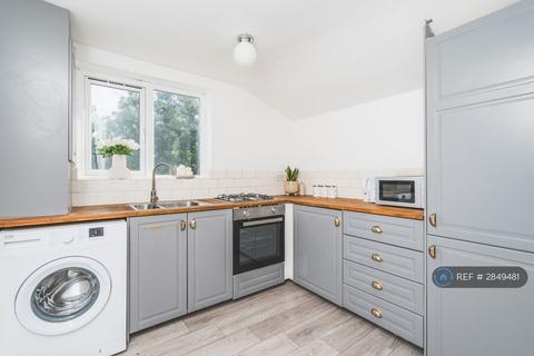 undefined, Nutfield Road, London, E15
