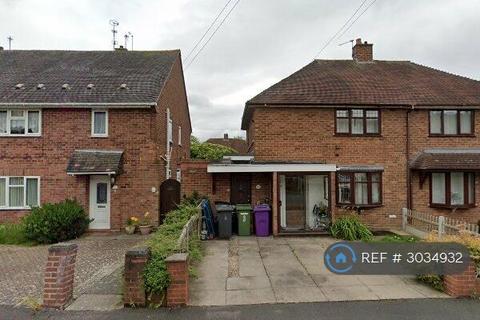 2 bedroom semi-detached house to rent, Millbank St, Wolverhampton, WV11