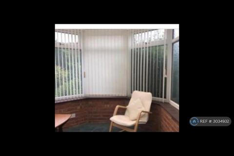 2 bedroom semi-detached house to rent, Millbank St, Wolverhampton, WV11