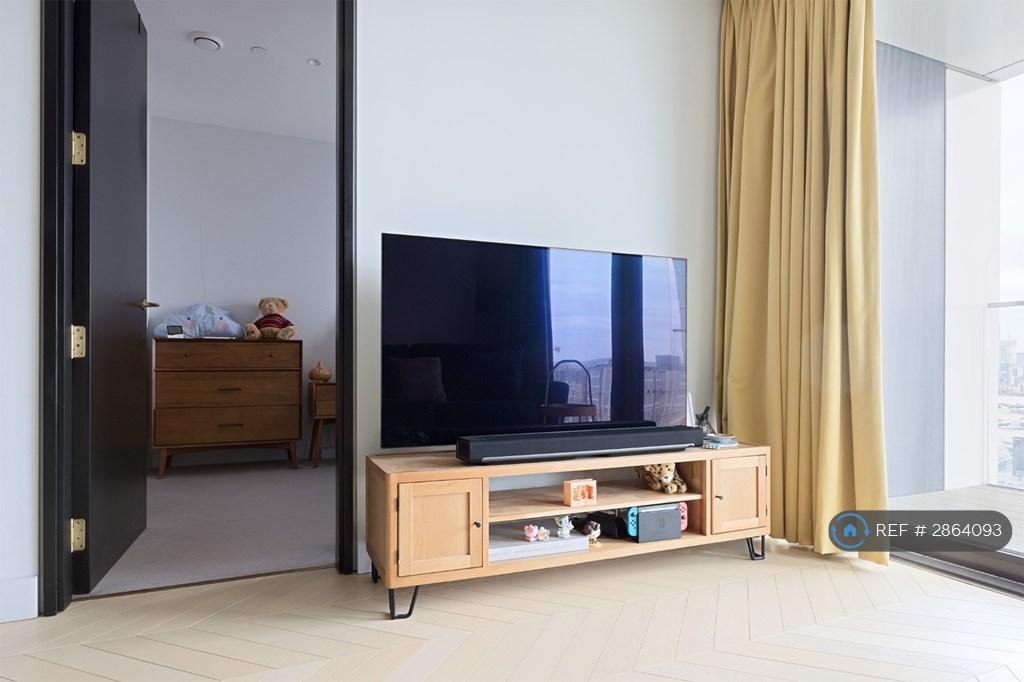Apartment in London - More