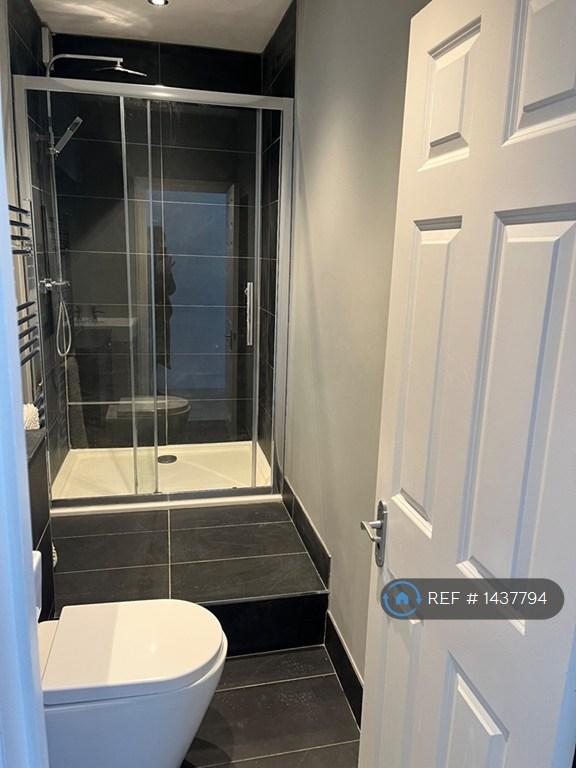 Apartment in Brighton - View 5