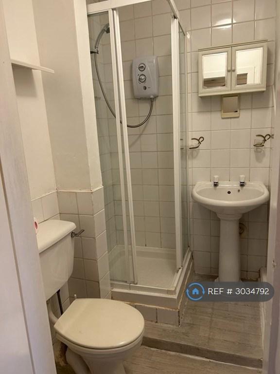 Apartment in Edinburgh - View 5