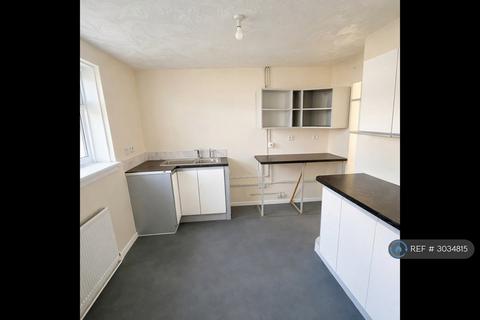 3 bedroom terraced house to rent, Milton Drive, Worksop, S81