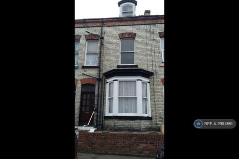 1 bed flat/apartment for rent in Barwick Street, Scarborough, YO12