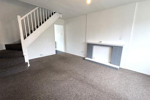 2 bedroom terraced house to rent, Gleneagles Road, Walsall WS3