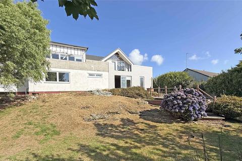 4 bedroom detached house for sale, Penrhyn Geiriol, Trearddur Bay, Holyhead, Isle of Anglesey, LL65
