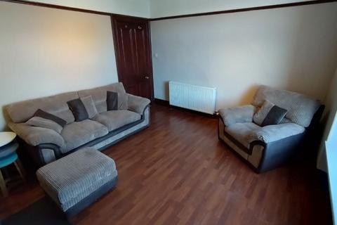 2 bedroom flat to rent, Walker Road, Second Floor , AB11