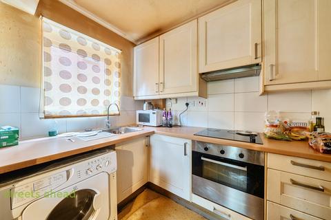 2 bedroom apartment for sale, Crystal Palace Parade, London, SE19