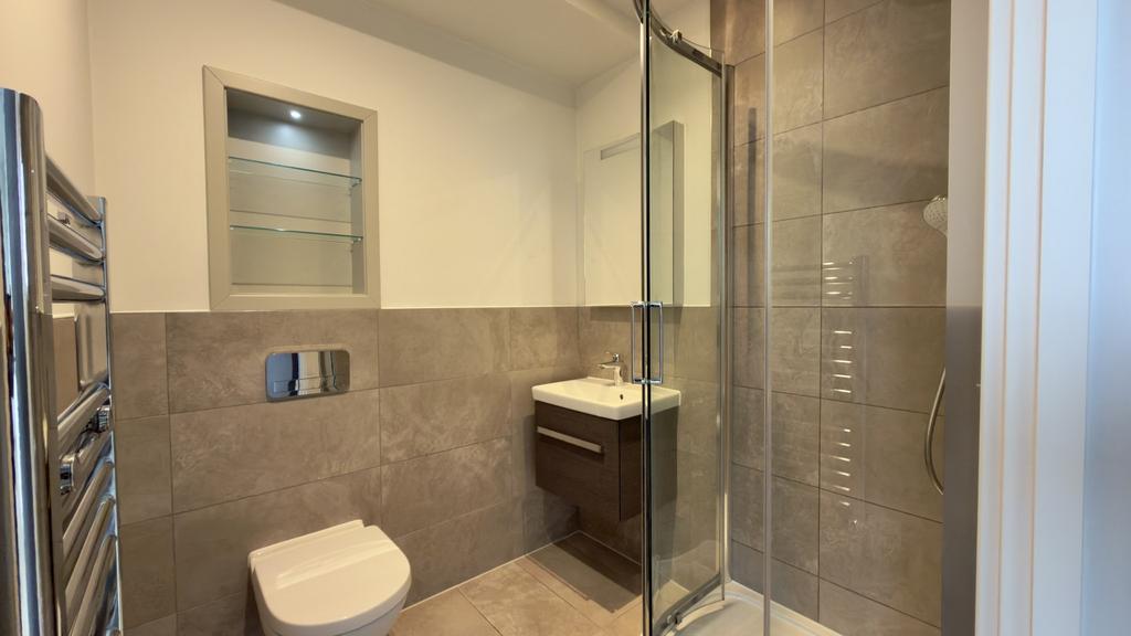 Apartment in Wembley - View 4