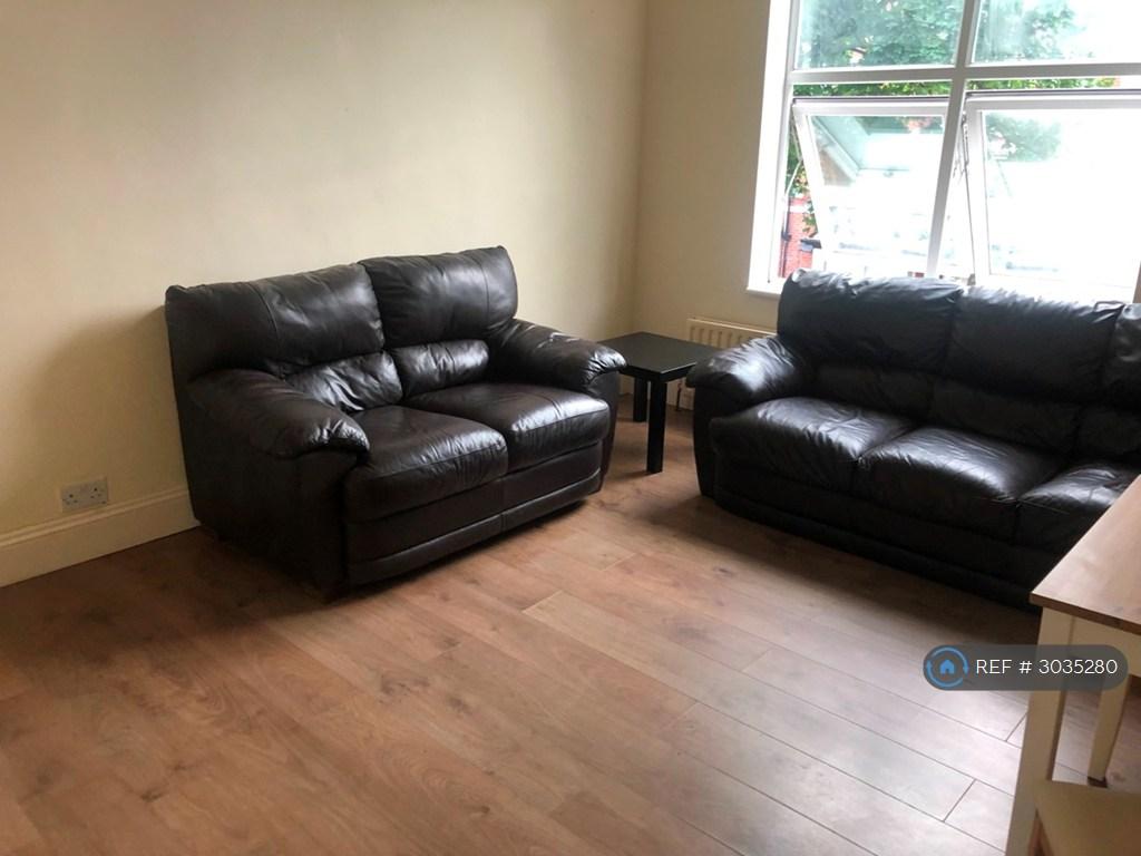 Apartment in Leeds, Lady Wood, Oakwood - View 5